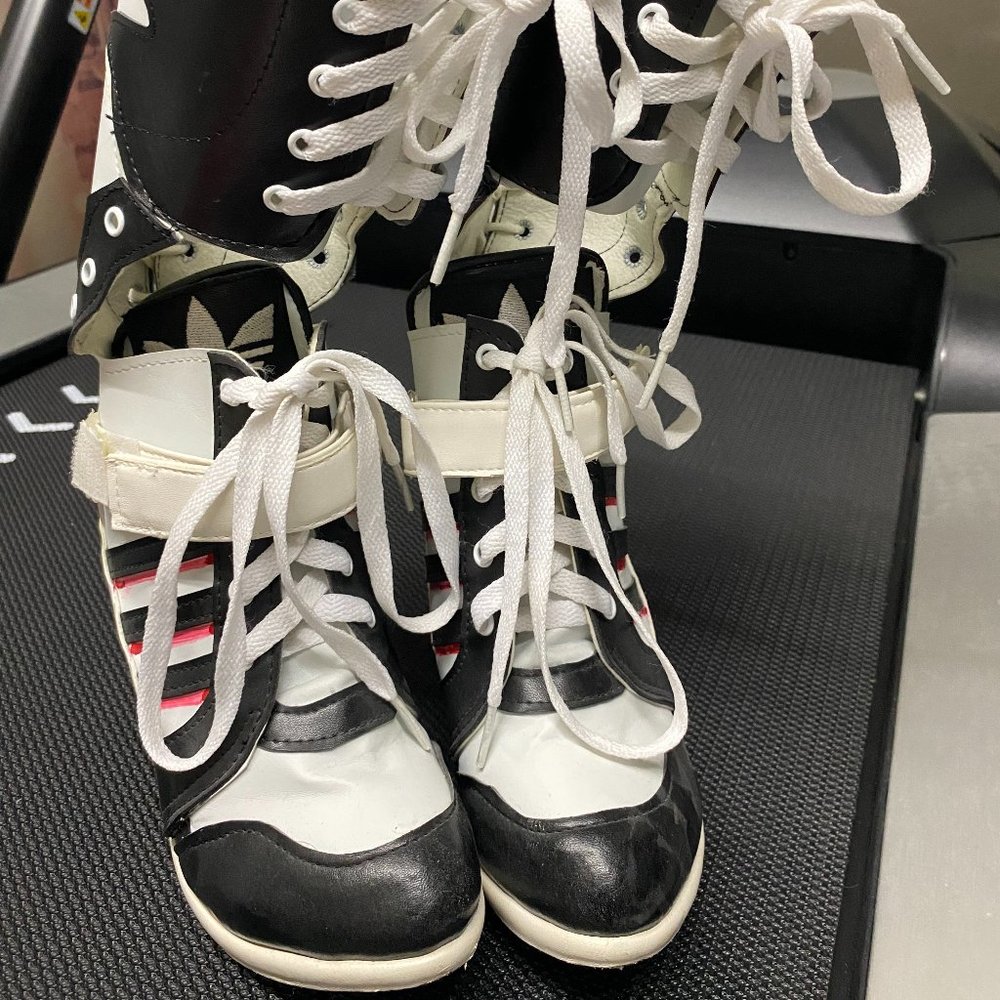 Harley Quinn Suicide Squad Boots Sz 5